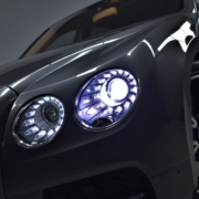 Bentley Flying Spur 4.0 V8 S 528pk Mulliner Dealer-OH – Foto 4