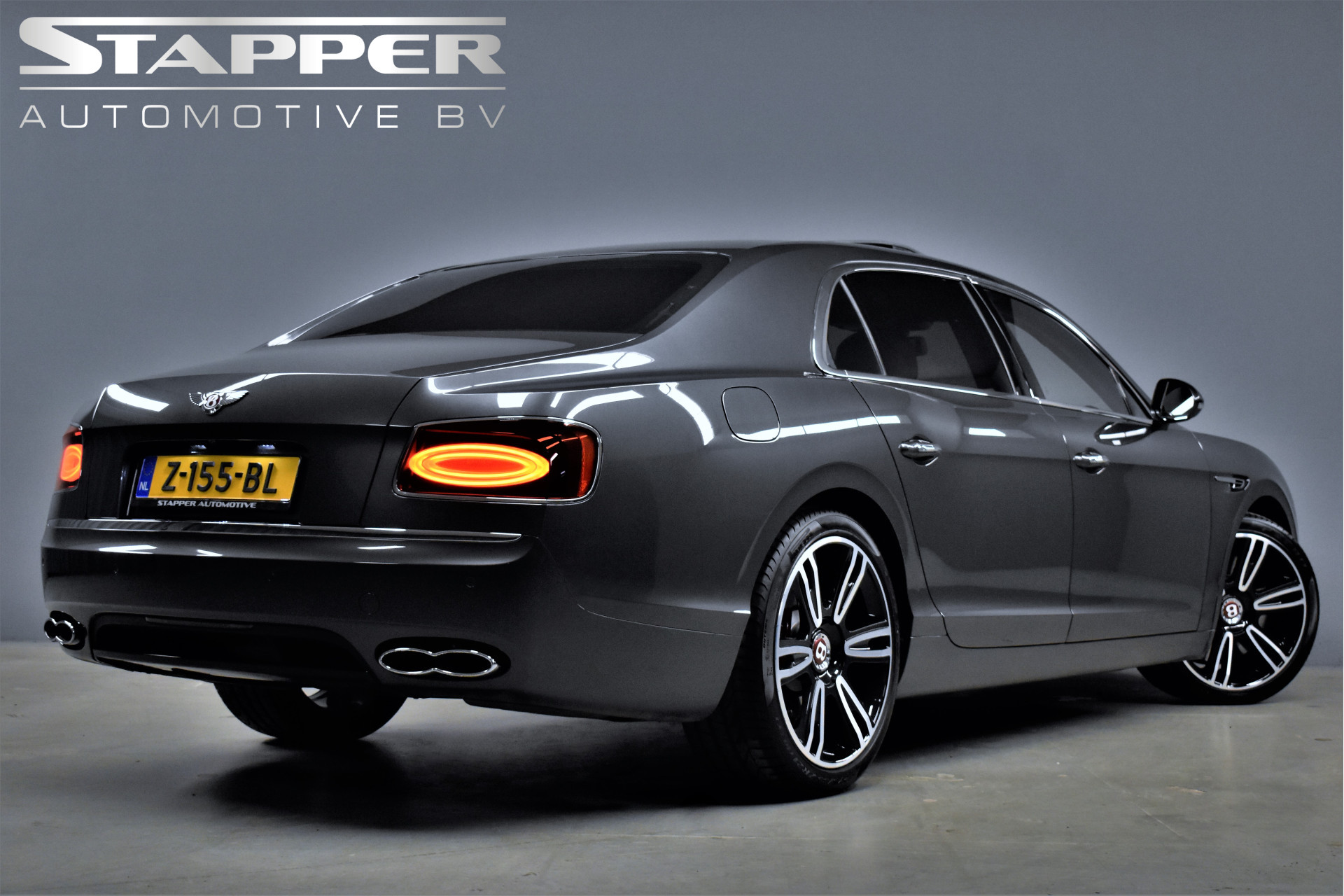 Bentley Flying Spur 4.0 V8 S 528pk Mulliner Dealer-OH – Foto 10