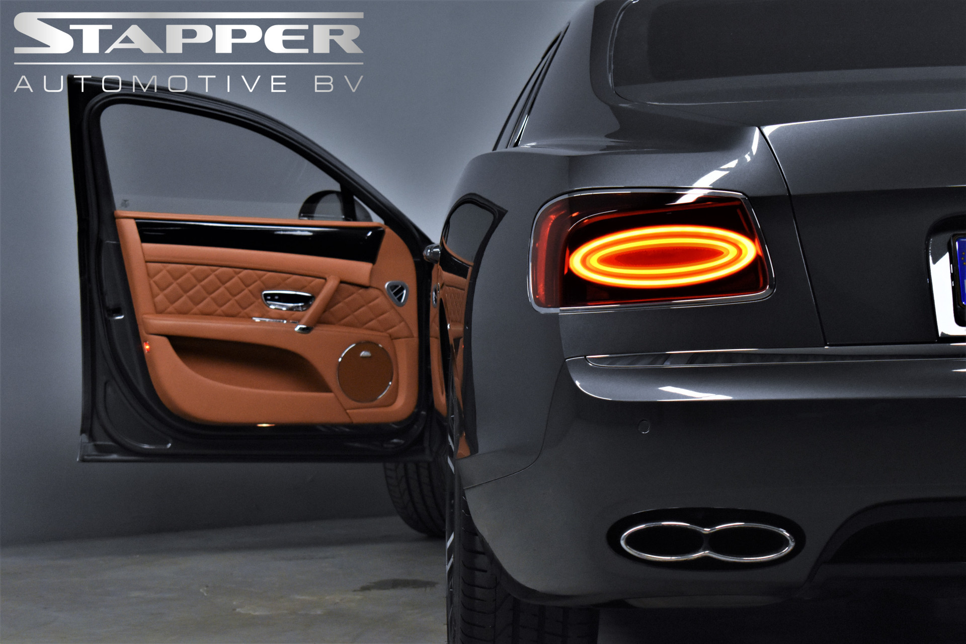Bentley Flying Spur 4.0 V8 S 528pk Mulliner Dealer-OH – Foto 11
