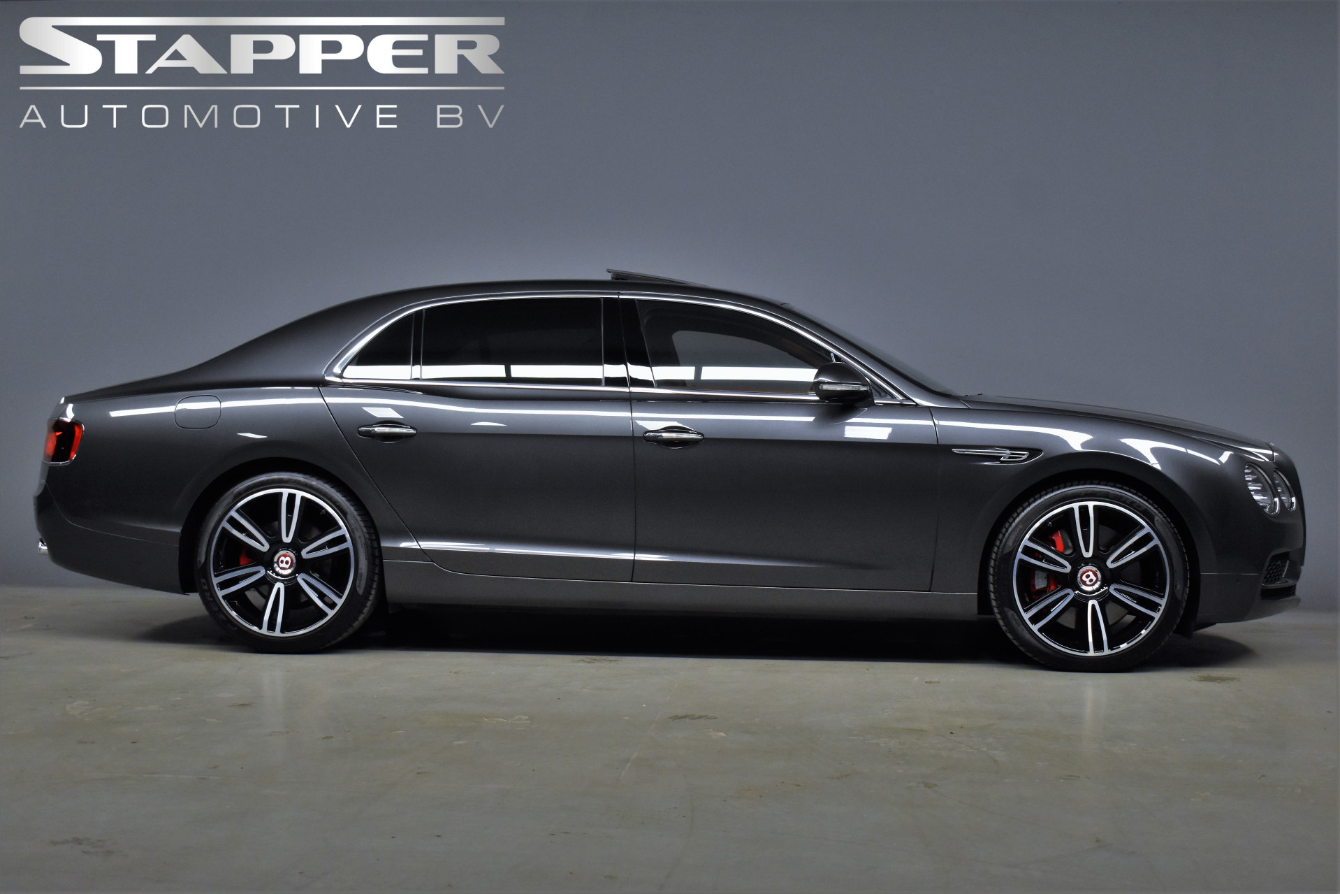 Bentley Flying Spur 4.0 V8 S 528pk Mulliner Dealer-OH – Foto 14
