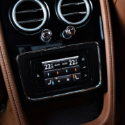 Bentley Flying Spur 4.0 V8 S 528pk Mulliner Dealer-OH – Foto 23