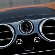 Bentley Flying Spur 4.0 V8 S 528pk Mulliner Dealer-OH – Foto 29