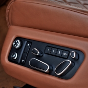 Bentley Flying Spur 4.0 V8 S 528pk Mulliner Dealer-OH – Foto 17