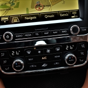 Bentley Flying Spur 4.0 V8 S 528pk Mulliner Dealer-OH – Foto 29