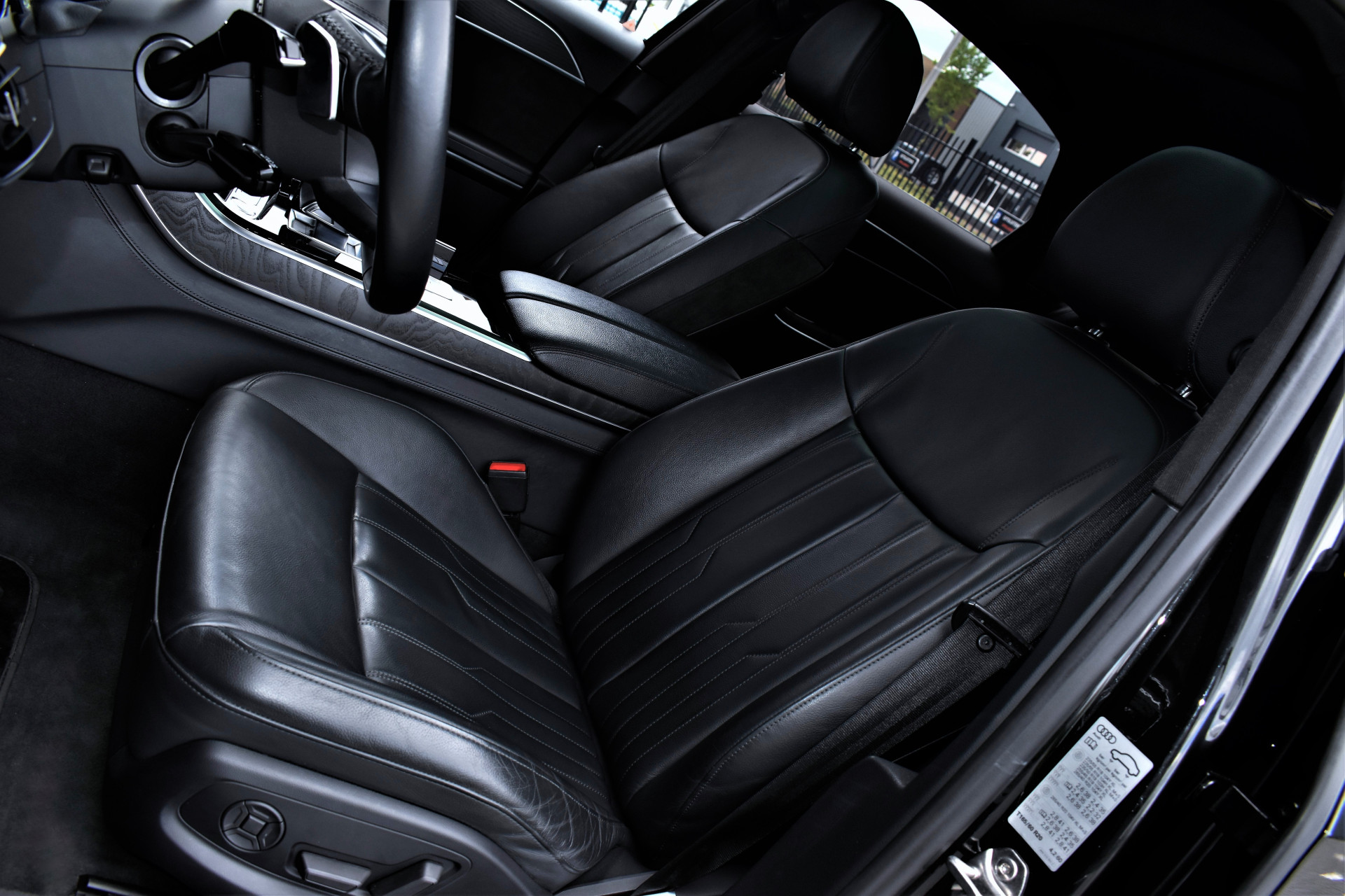 Audi A8 55 TFSI 340pk Quattro Pro Line Plus – Foto 13