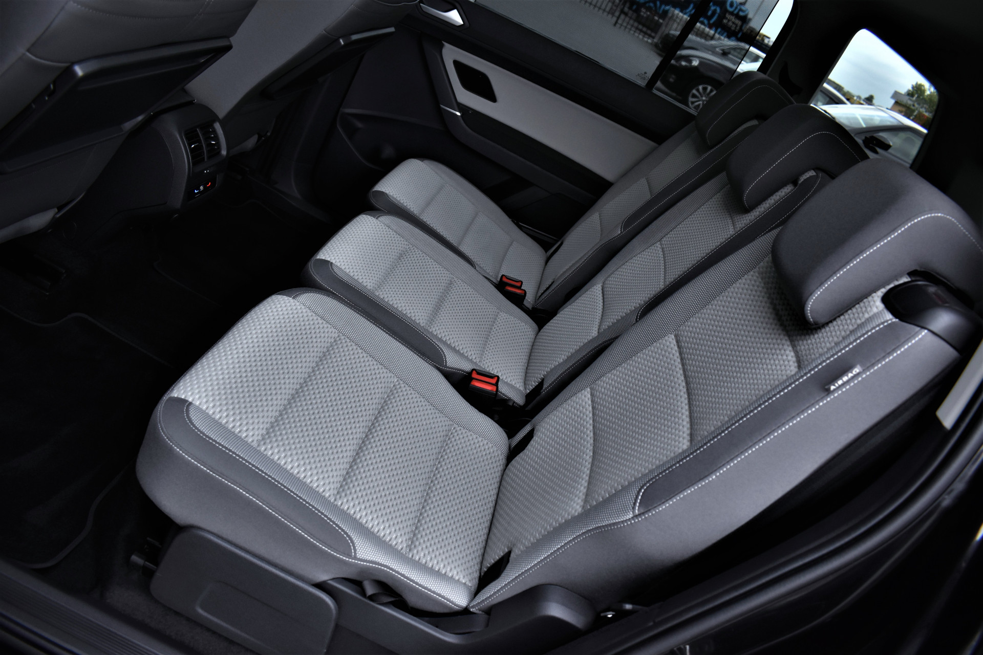 Volkswagen Touran 1.5 TSI 150pk Automaat Comfortline Business 7-Pers 1e Eig. Dealer OH – Foto 15