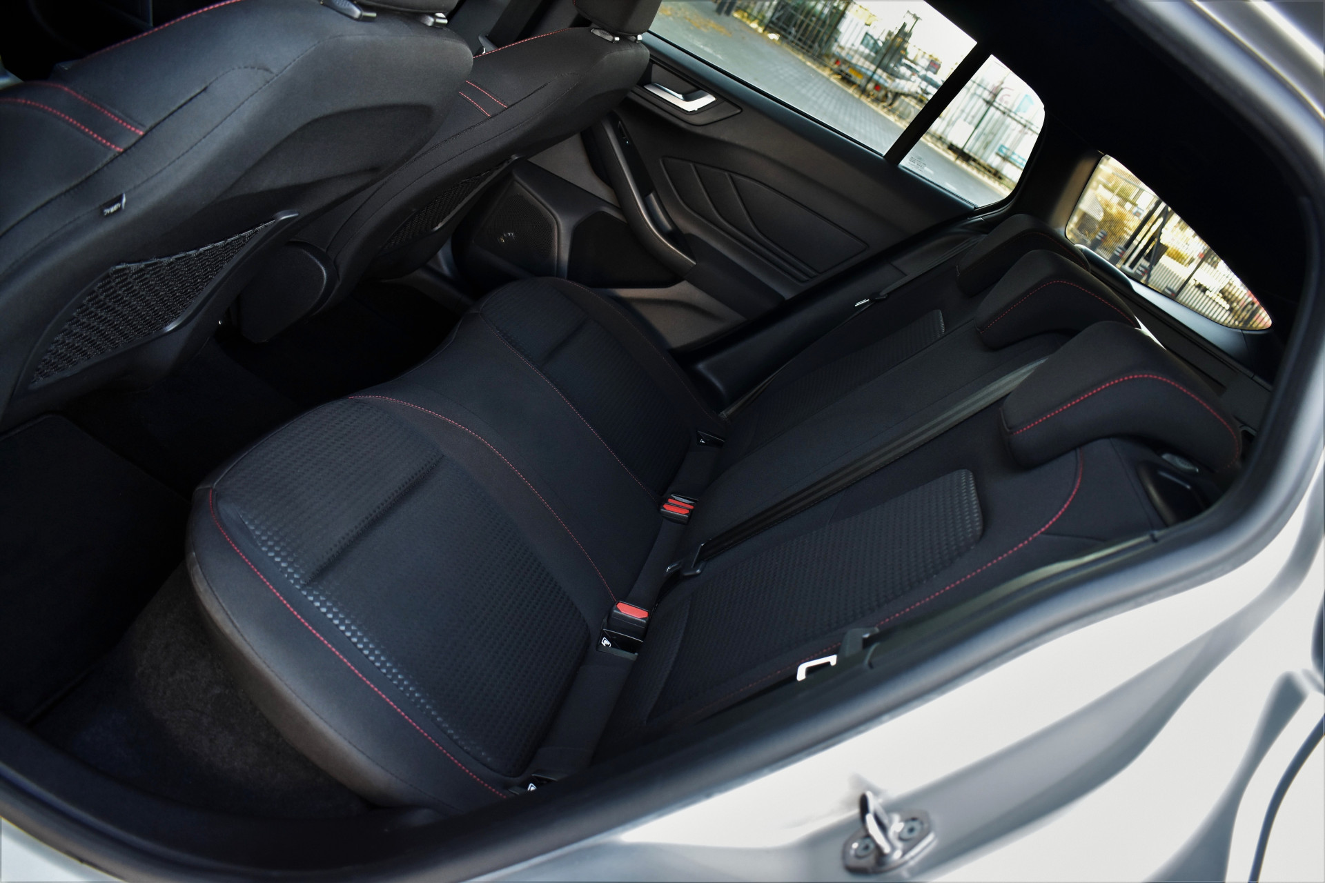 Ford FOCUS Wagon 1.0 EcoBoost 125pk Hybrid ST Line Org.NL – Foto 15