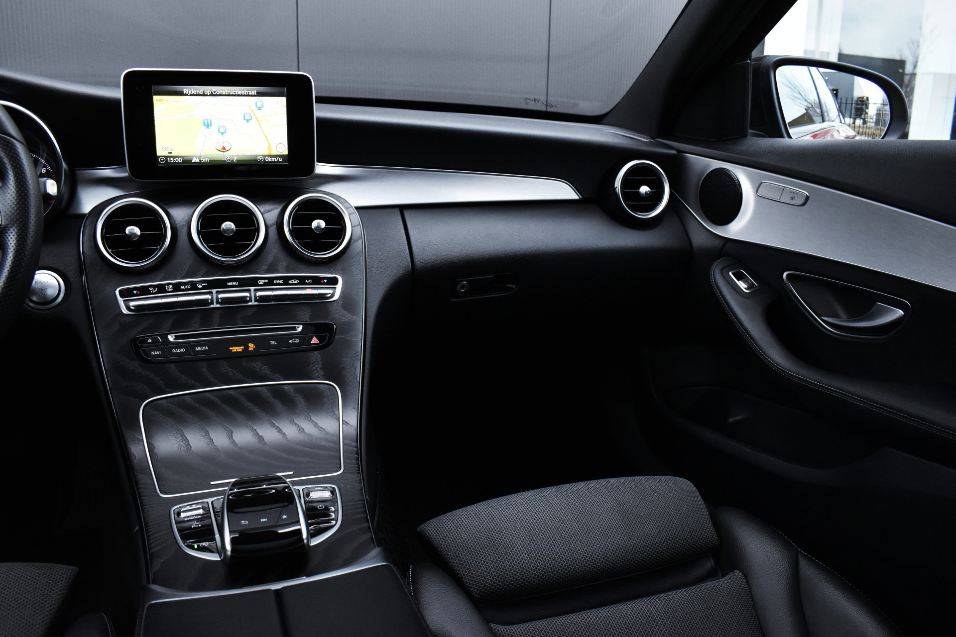 Mercedes-Benz C-Klasse Estate 180 157pk Automaat AMG-Line Org.NL – Foto 18