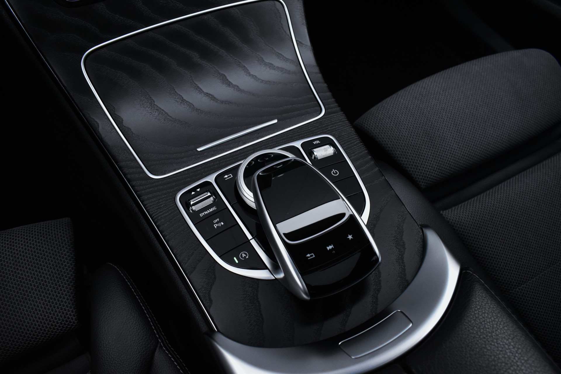 Mercedes-Benz C-Klasse Estate 180 157pk Automaat AMG-Line Org.NL – Foto 24