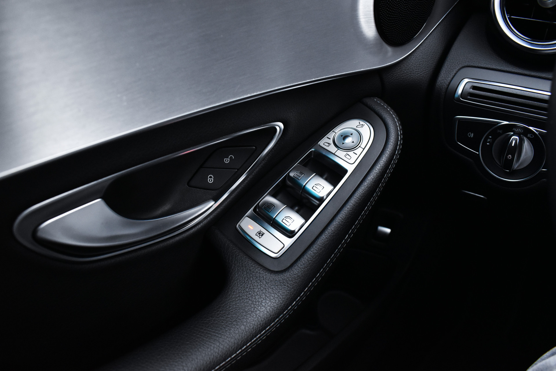 Mercedes-Benz C-Klasse Estate 180 157pk Automaat AMG-Line Org.NL – Foto 28