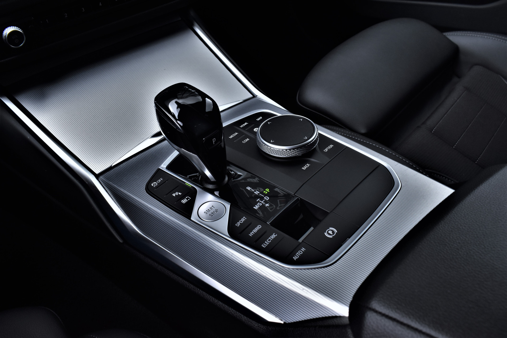 BMW 3 Serie Touring 330e 297pk Sport Line M-Interieur – Foto 30