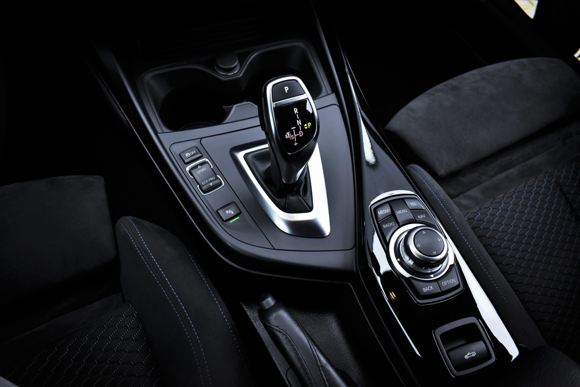 BMW 2 Serie Cabrio 228i 245pk Automaat M-Sport – Foto 28