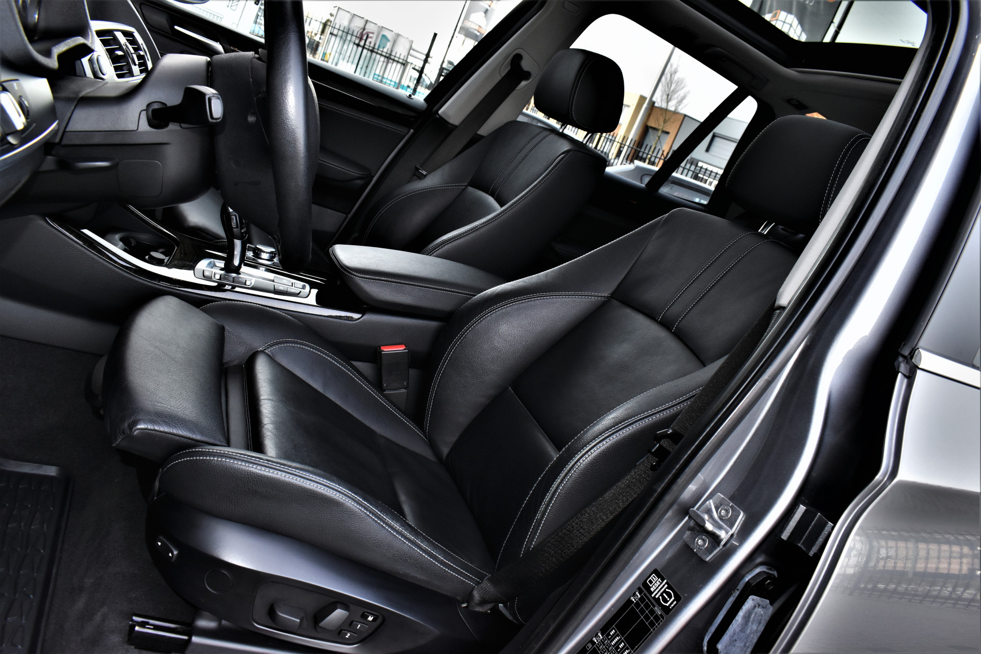 BMW X3 xDrive35i 306pk Automaat High Executive 1e.Eig. Dealer OH – Foto 10