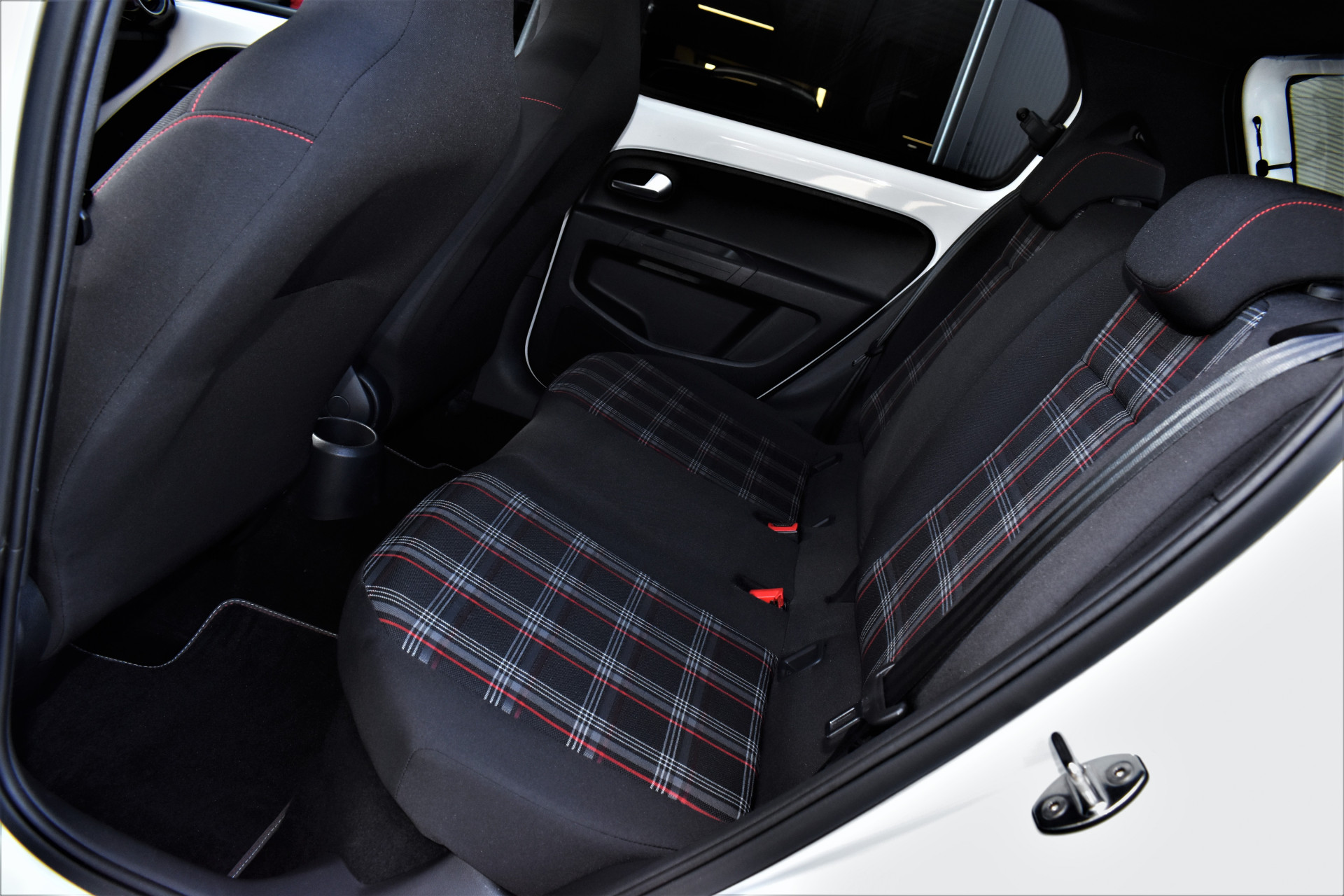 Volkswagen up! 1.0 TSI GTI 116pk – Foto 11