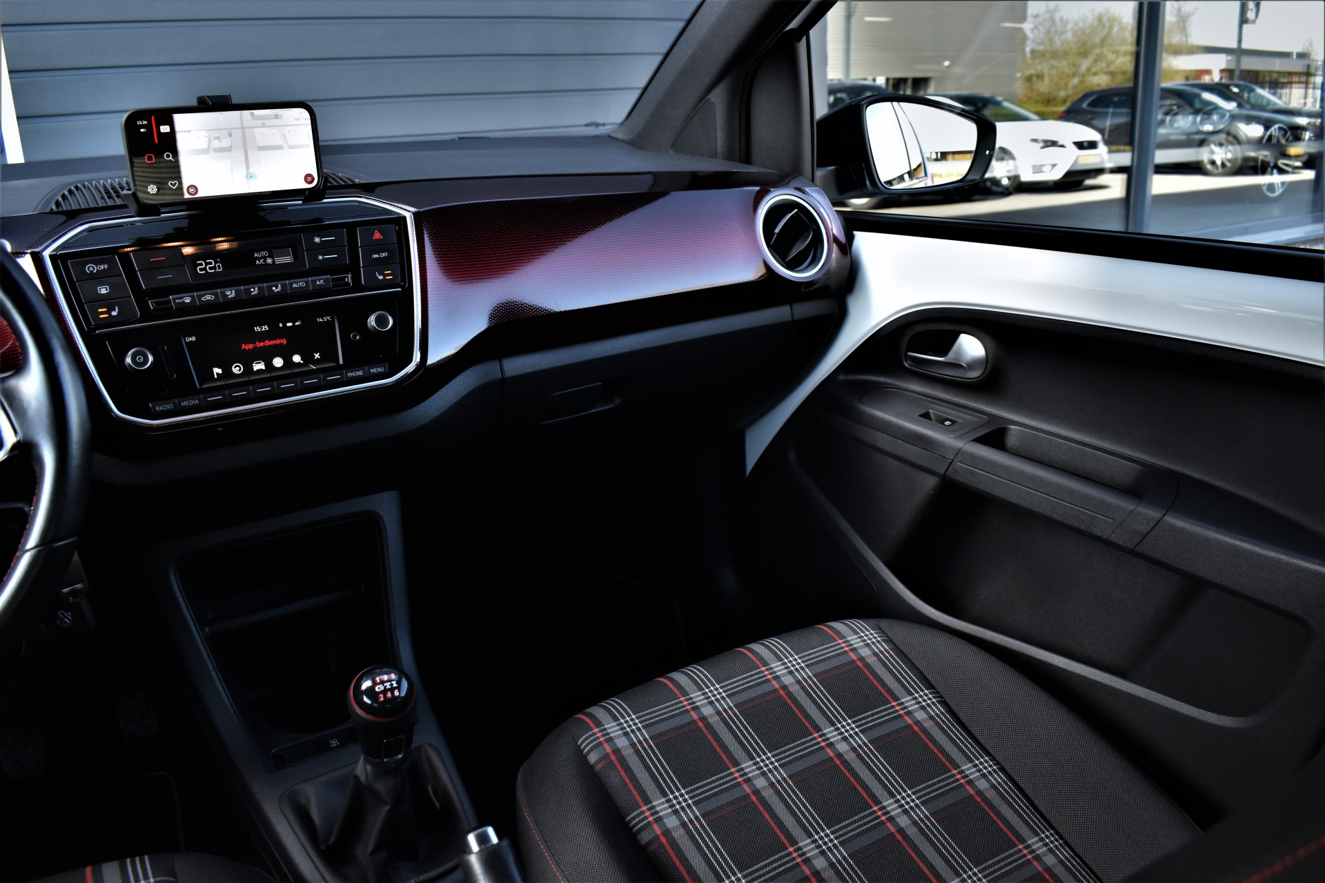 Volkswagen up! 1.0 TSI GTI 116pk – Foto 14