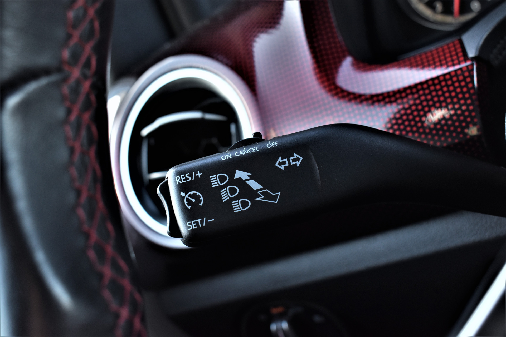 Volkswagen up! 1.0 TSI GTI 116pk – Foto 23