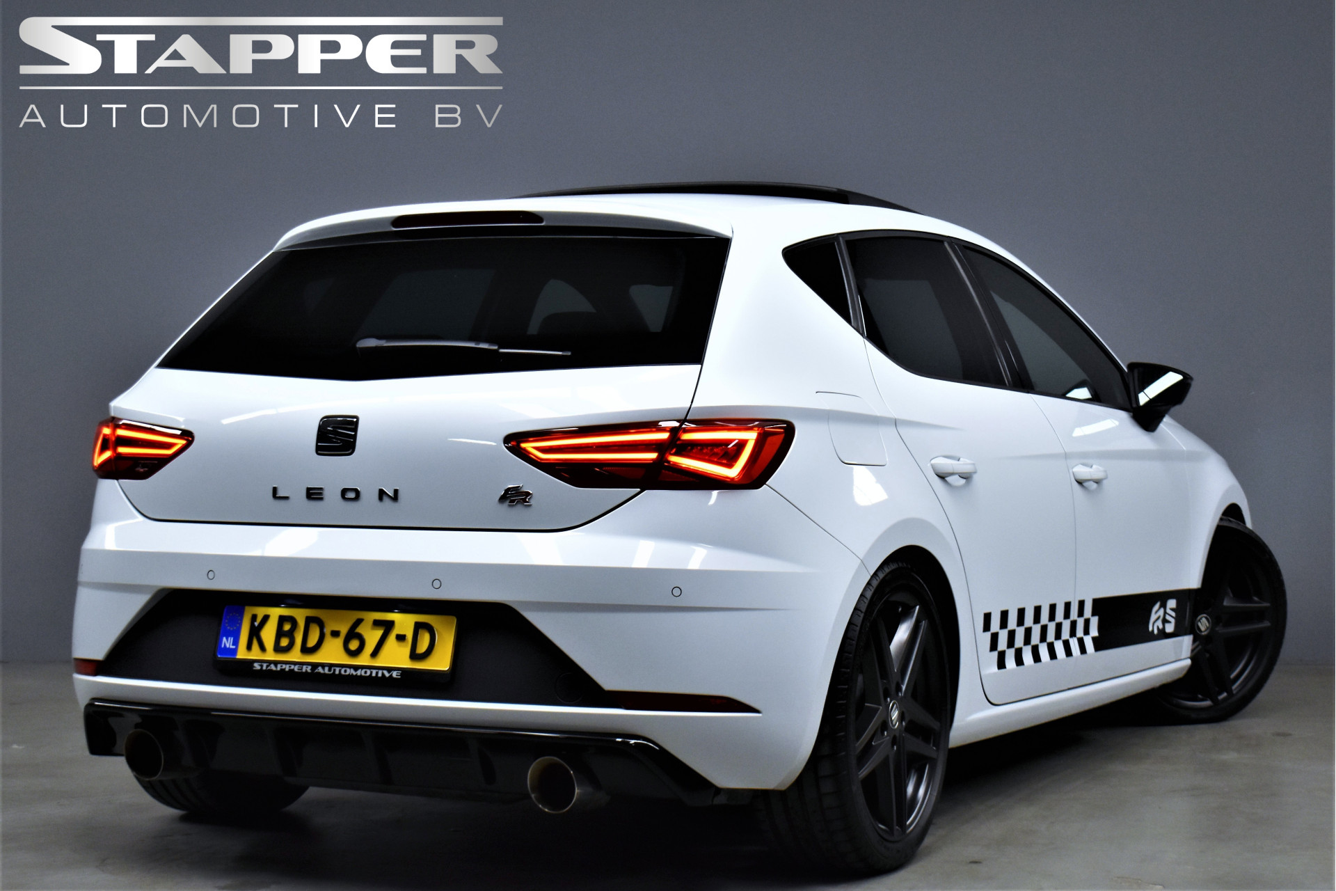 SEAT Leon 1.5 TSI FR 150pk DSG Ultimate Edition Black – Foto 7