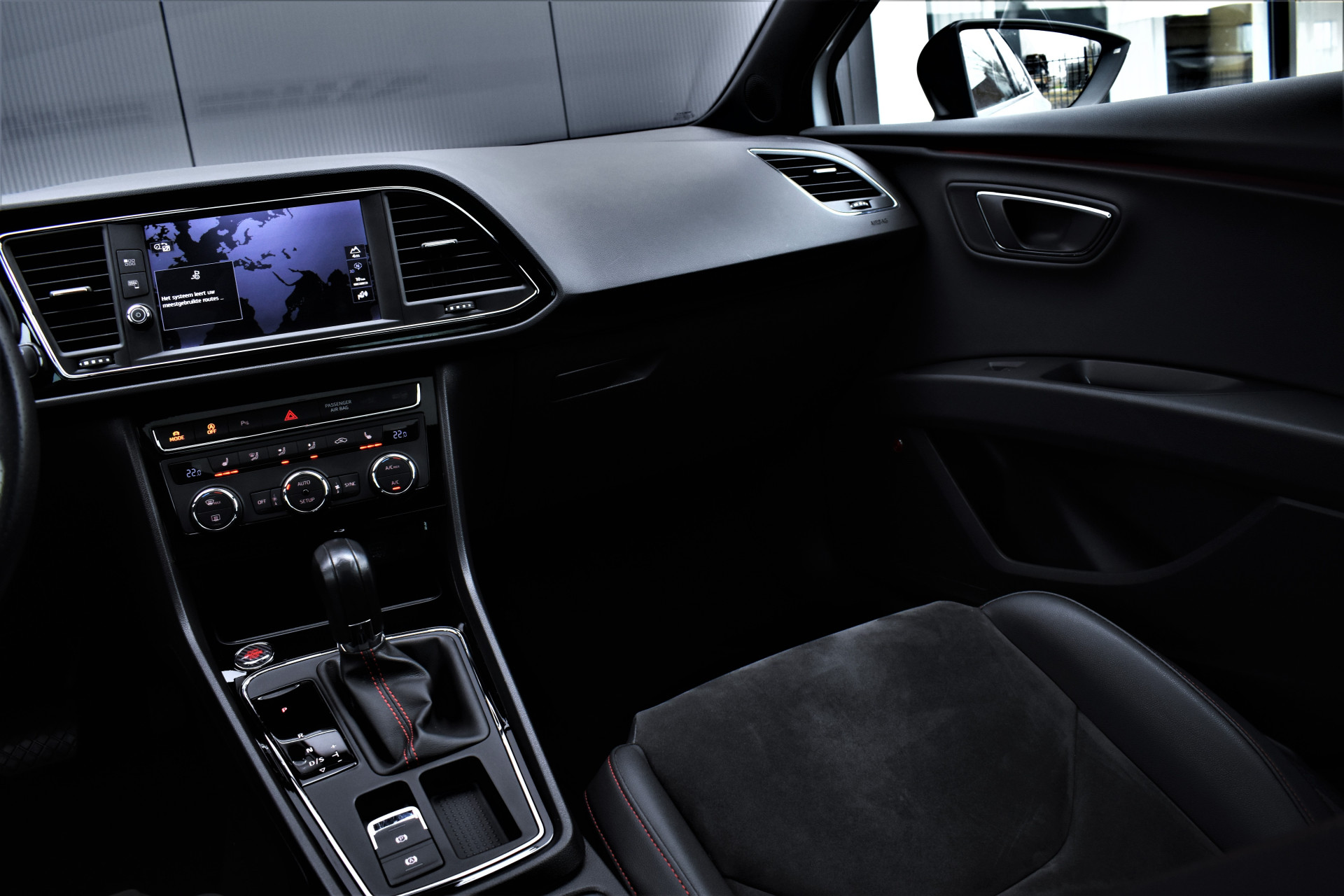 SEAT Leon 1.5 TSI FR 150pk DSG Ultimate Edition Black – Foto 18