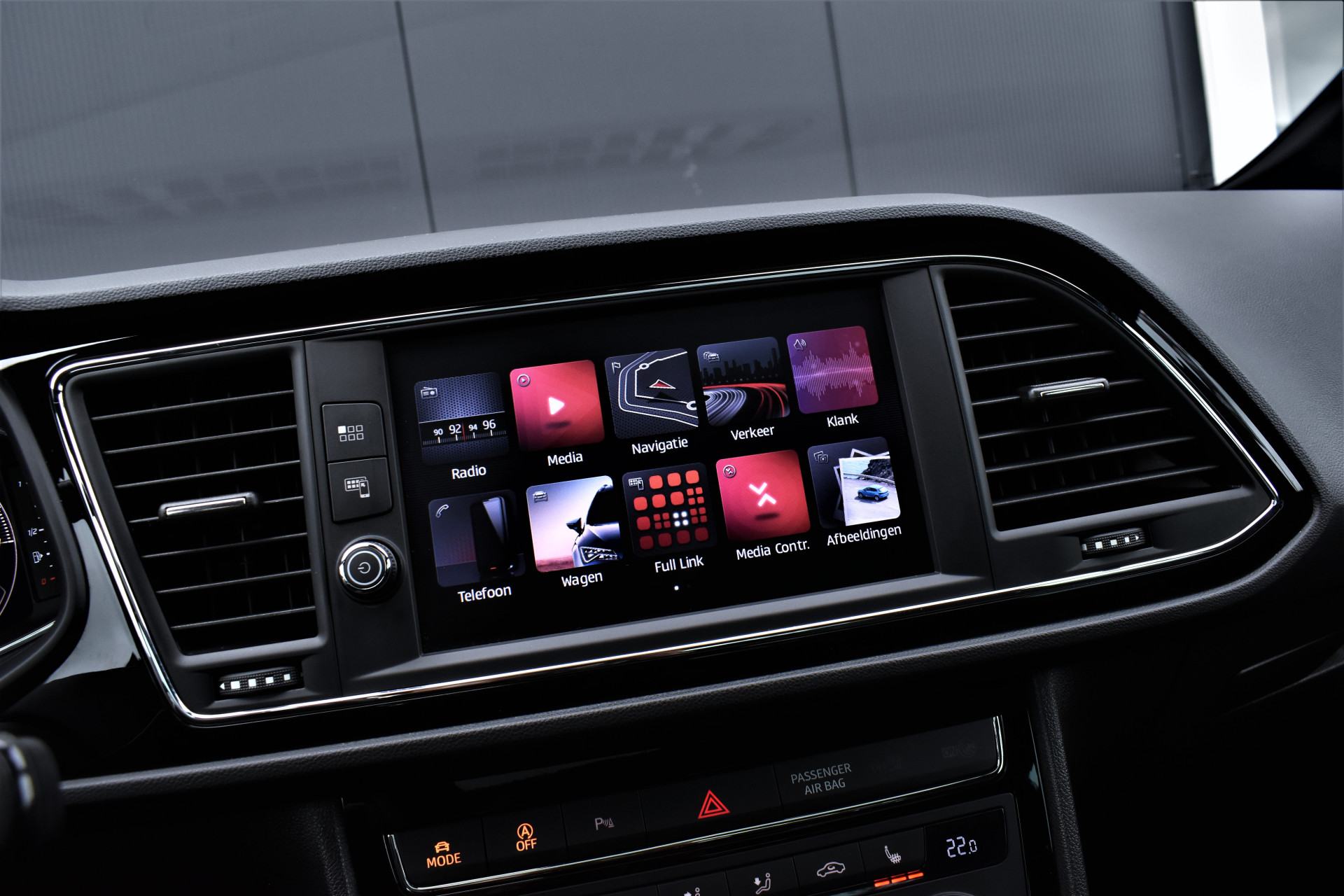 SEAT Leon 1.5 TSI FR 150pk DSG Ultimate Edition Black – Foto 21