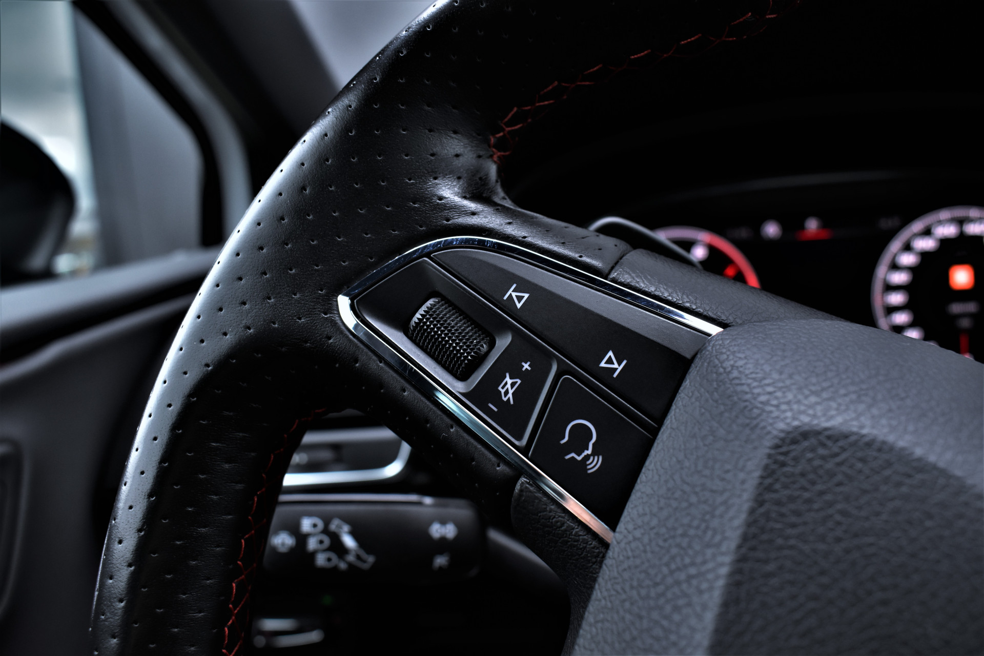 SEAT Leon 1.5 TSI FR 150pk DSG Ultimate Edition Black – Foto 31