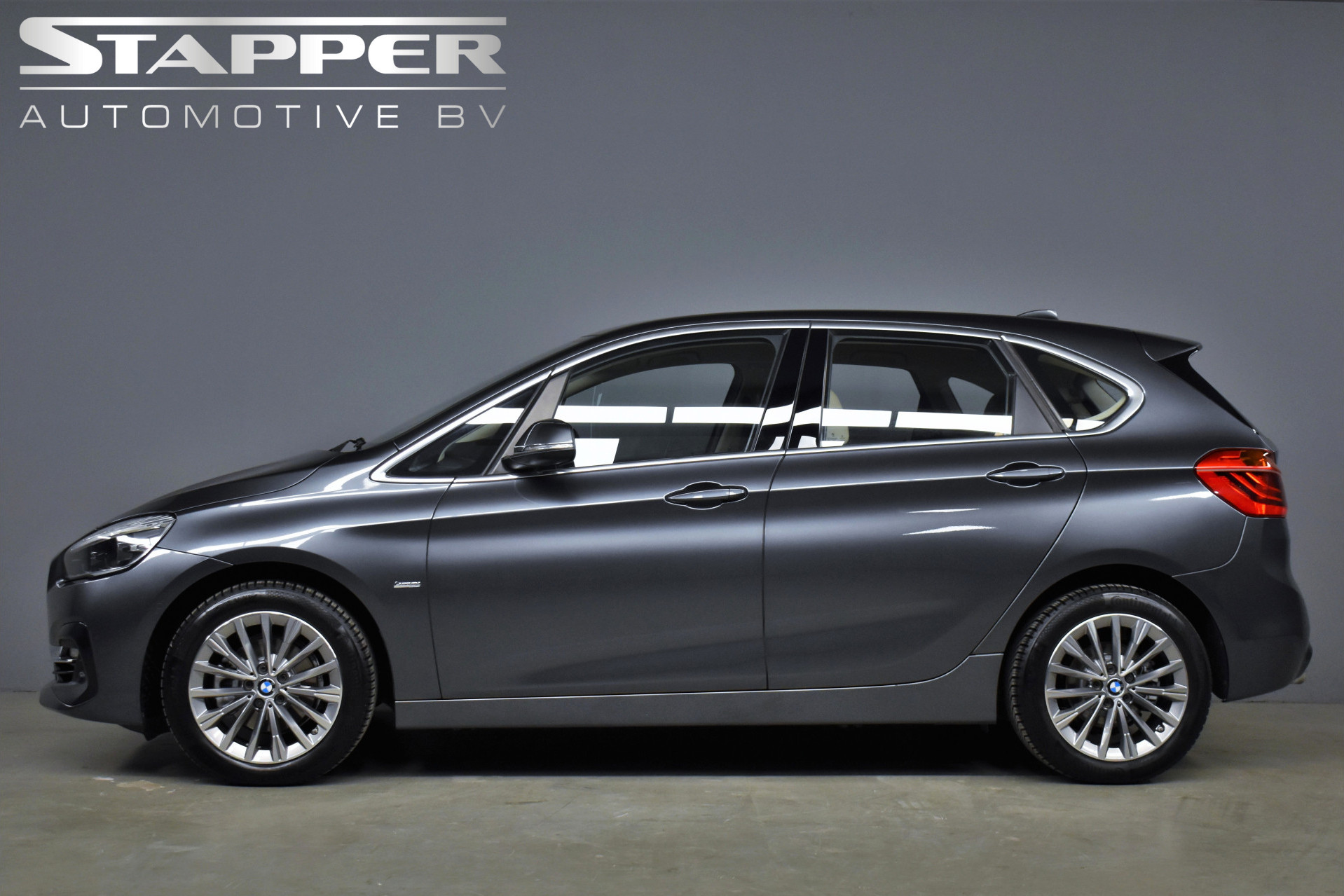 BMW 2 Serie Active Tourer 218i 141pk Automaat Executive Org.NL – Foto 5