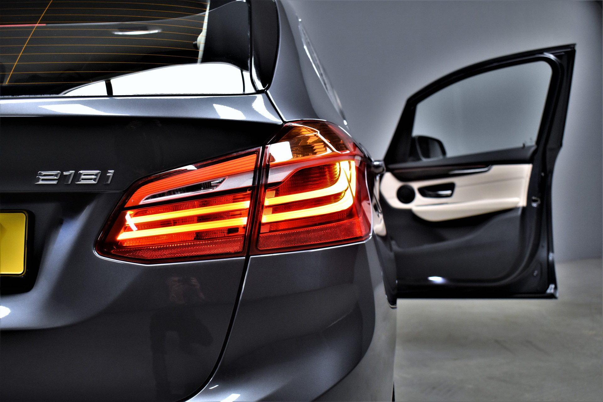 BMW 2 Serie Active Tourer 218i 141pk Automaat Executive Org.NL – Foto 8