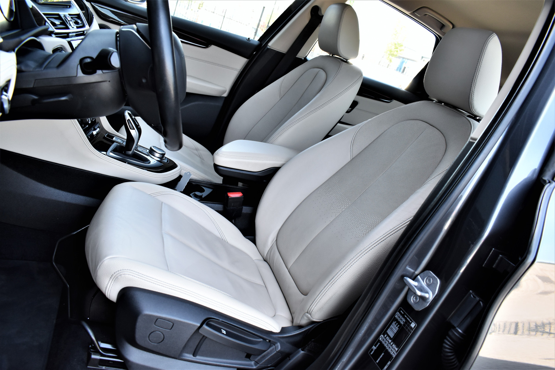 BMW 2 Serie Active Tourer 218i 141pk Automaat Executive Org.NL – Foto 12