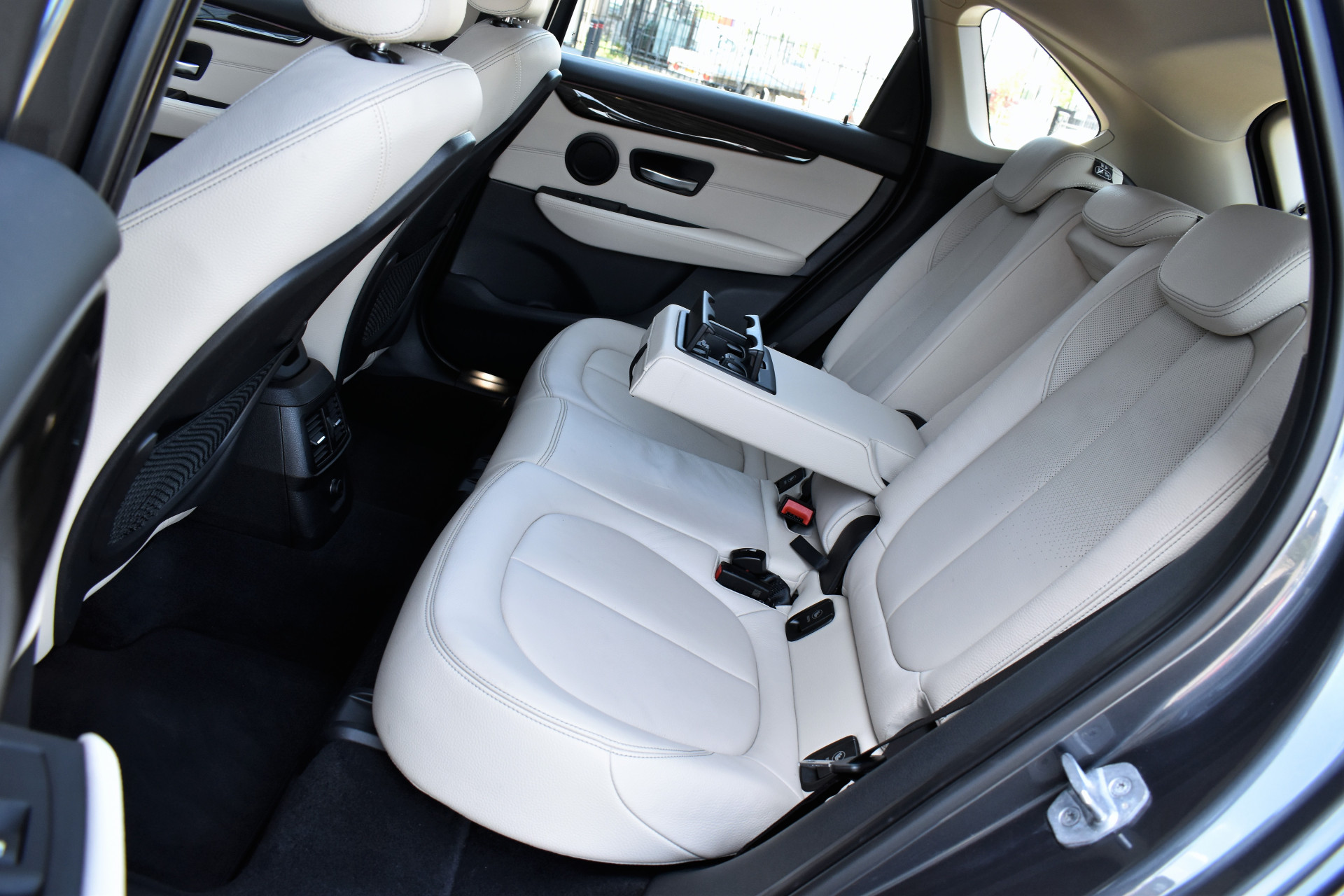 BMW 2 Serie Active Tourer 218i 141pk Automaat Executive Org.NL – Foto 13