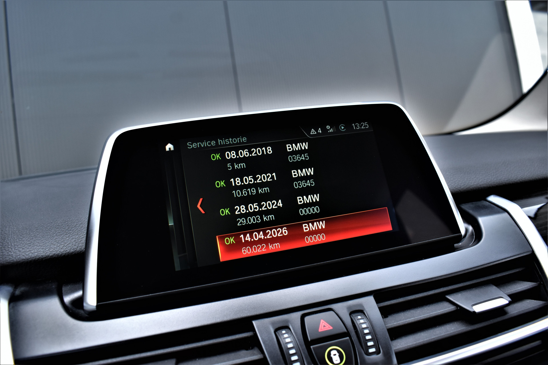 BMW 2 Serie Active Tourer 218i 141pk Automaat Executive Org.NL – Foto 21