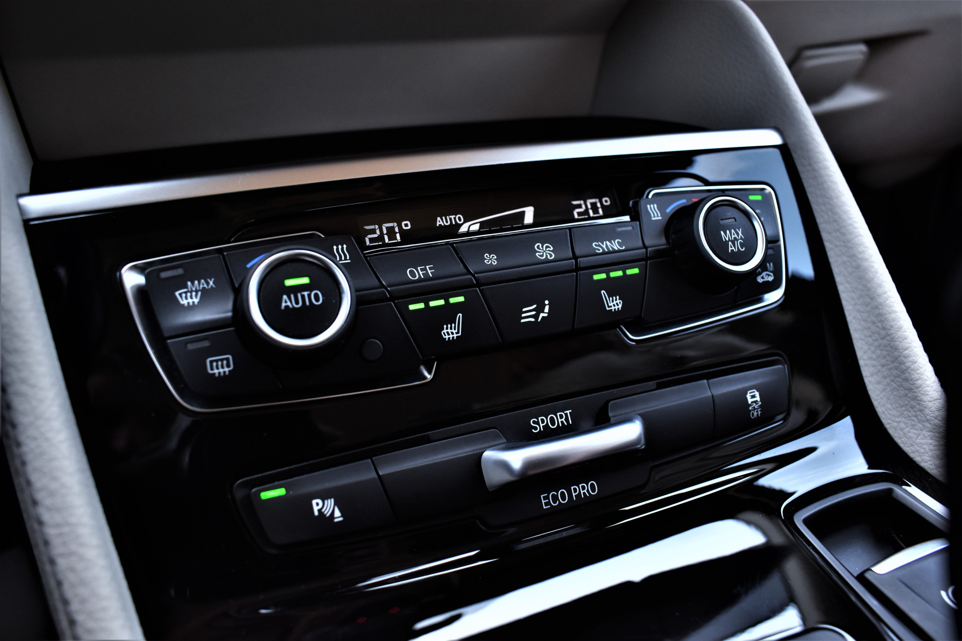 BMW 2 Serie Active Tourer 218i 141pk Automaat Executive Org.NL – Foto 22