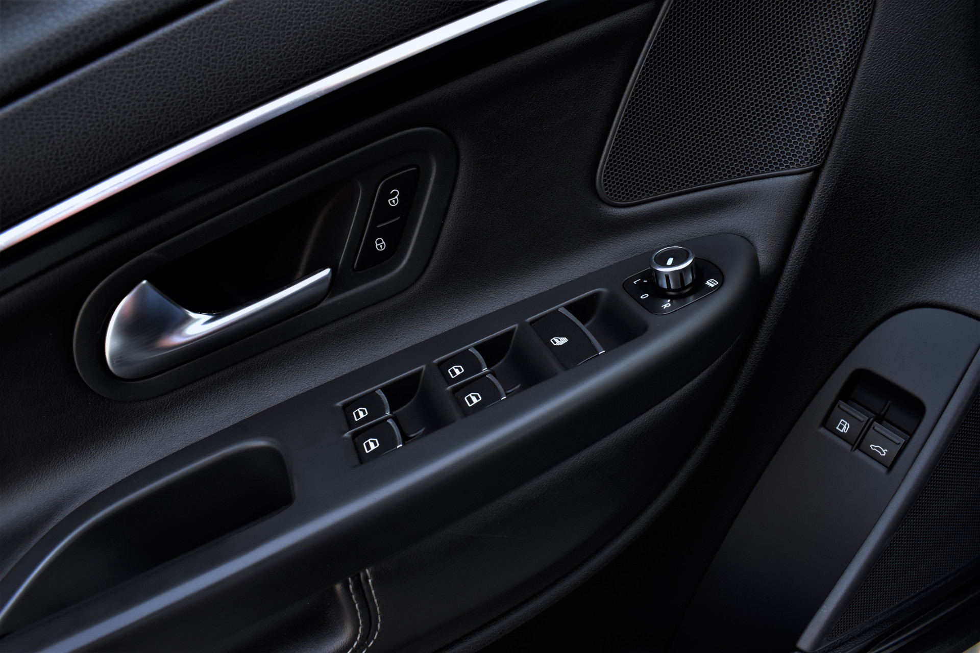 Volkswagen Eos 2.0 TSI 211pk Highline – Foto 24